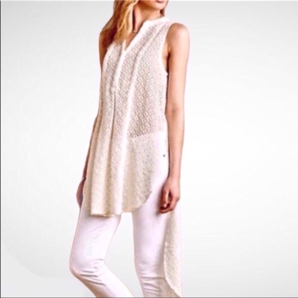 HD in Paris Anthropologie High Low Tunic Top Cream Size Large Diamond Print